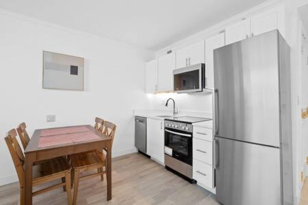 2Br 3Ba Ocean Front Condo On The Boardwalk Cozysuites أتلانتيك سيتي المظهر الخارجي الصورة